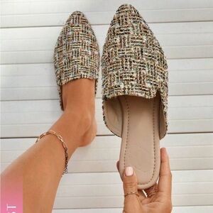 Brand new gold patterned slides